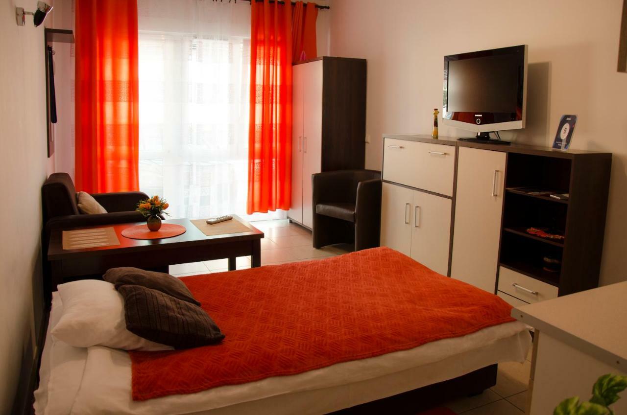 Atena Rumia Extérieur photo